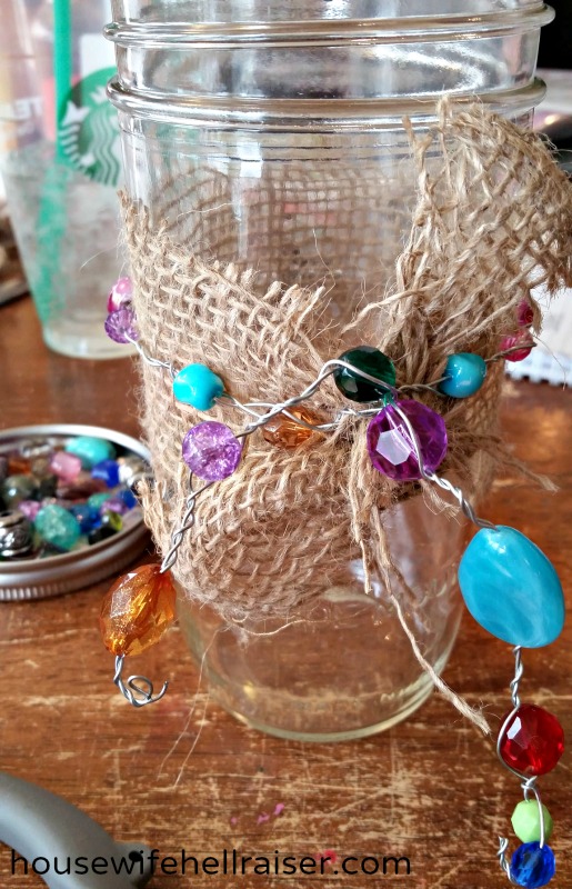 wrapping beads jar